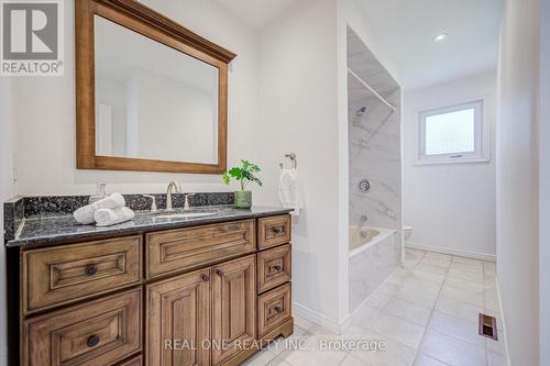 232 Clifton Downs Road, Hamilton, ON 