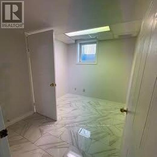 5243 Heatherleigh Avenue, Mississauga, ON 