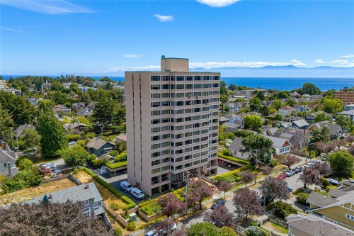 #702-139 Clarence St  Victoria, BC V8V 2J1