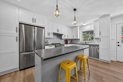 1810 15Th Avenue, Invermere, BC 
