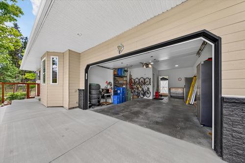 1810 15Th Avenue, Invermere, BC 