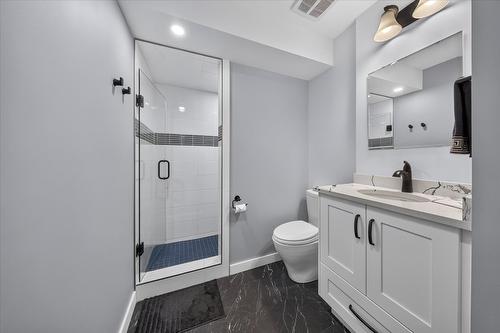 1810 15Th Avenue, Invermere, BC 
