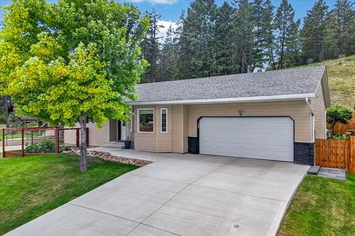 1810 15Th Avenue, Invermere, BC 