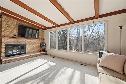 23 Iroquois Bay, Winnipeg, MB 