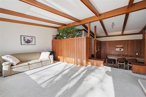 23 Iroquois Bay, Winnipeg, MB 