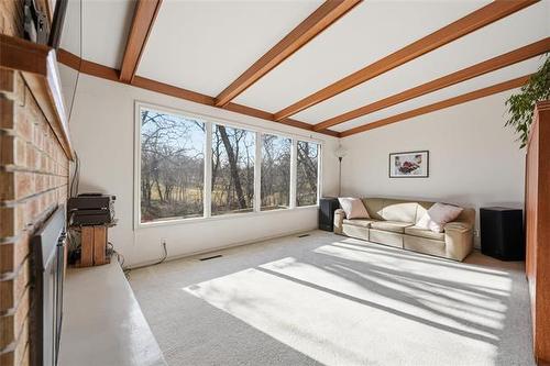 23 Iroquois Bay, Winnipeg, MB 