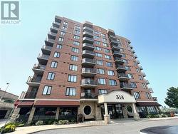609 - 314 CENTRAL PARK DRIVE  Ottawa, ON K2C 0R2