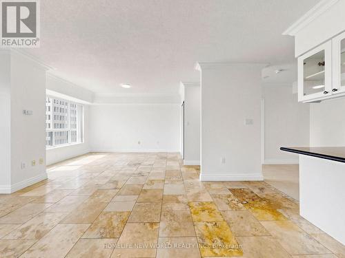 #708 - 887 Bay Street, Toronto, ON 