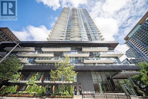 2309 - 30 ROEHAMPTON AVENUE  Toronto, ON M4P 0B9