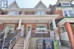 UPPER - 39 LAPPIN AVENUE  Toronto, ON M6H 1Y3
