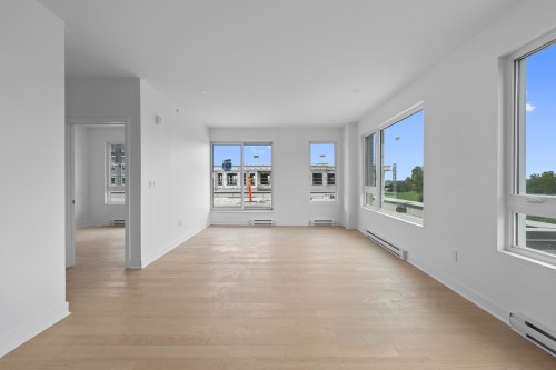 Living Room - 705-138 Rue Léo-Major, Sainte-Anne-De-Bellevue, QC - Indoor Photo Showing Other Room