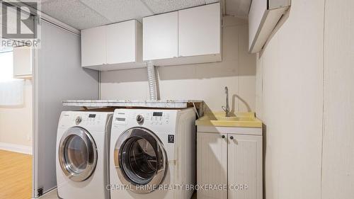 36 - 250 Bridletowne Circle, Toronto, ON - Indoor Photo Showing Laundry Room