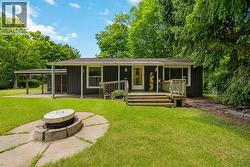 4895 LAKESHORE ROAD Unit# A17 Plympton-Wyoming, ON N0N 1J6