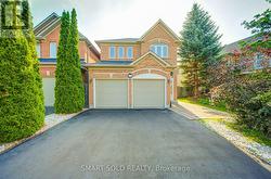 9 PEGASUS DRIVE Richmond Hill, ON L4E 4R2
