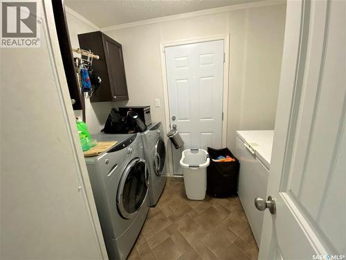 9 Golfview Crescent, Kindersley, SK 