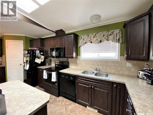 9 Golfview Crescent, Kindersley, SK 