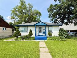 687 Archibald Street  Winnipeg, MB R2J 0Y1