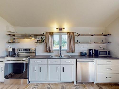 4236 Highway 14, Windsor Forks, NS 