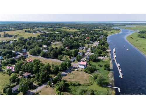 29 Front St, Gagetown, NB 