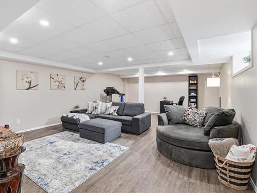67 Otter Lake Pl, Winnipeg, MB 
