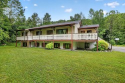 1130Z Ch. de la Montagne Sainte-Agathe-Des-Monts, QC J8C 0W7