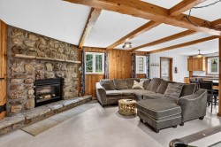 Family Room - 