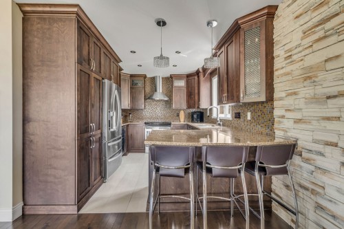 Cuisine - 18 7E Rue, Fossambault-Sur-Le-Lac, QC - Indoor Photo Showing Kitchen With Upgraded Kitchen