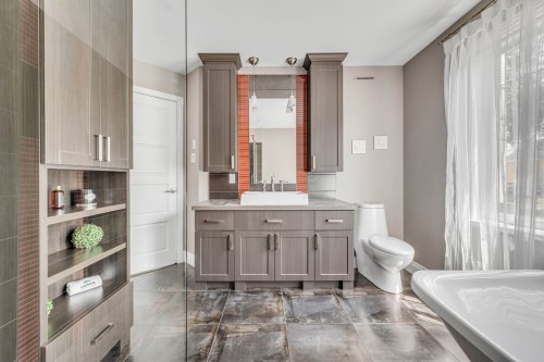 Salle de bains - 18 7E Rue, Fossambault-Sur-Le-Lac, QC - Indoor Photo Showing Bathroom