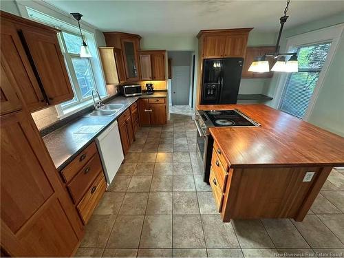 203 Mountain Rd, Moncton, NB 