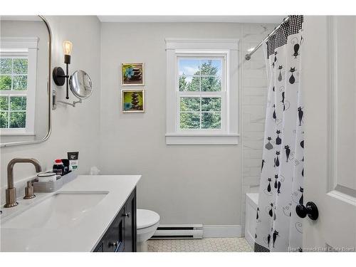 6 Donald Rd, Rothesay, NB 