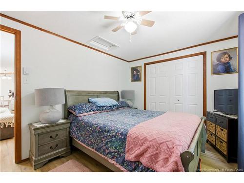 198 Lake Drive, Minto, NB 