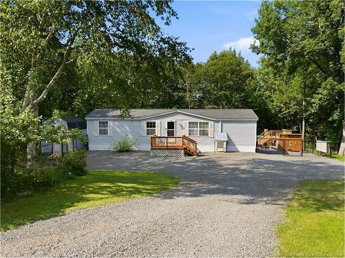 198 Lake Drive, Minto, NB 