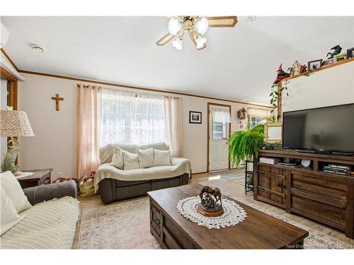 198 Lake Drive, Minto, NB 