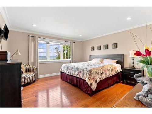 51 Bayshore Dr, Bathurst, NB 