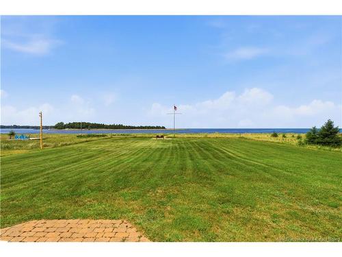 51 Bayshore Dr, Bathurst, NB 