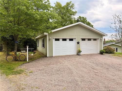106 Lakeside Dr, Bayside, NB 