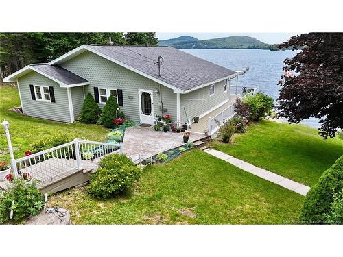106 Lakeside Dr, Bayside, NB 