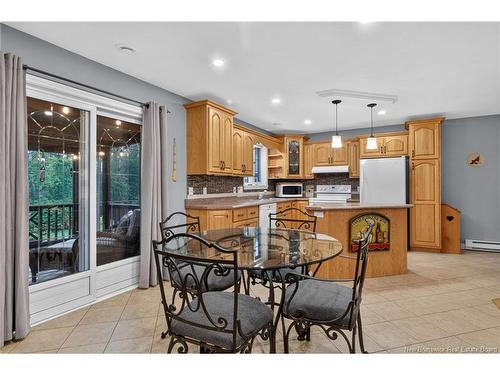 60 Anik Cres, Dieppe, NB 