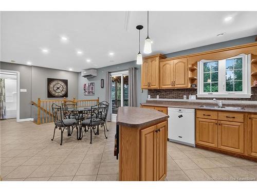 60 Anik Cres, Dieppe, NB 