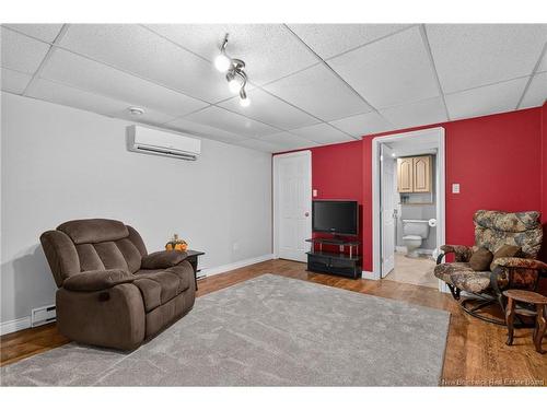 60 Anik Cres, Dieppe, NB 