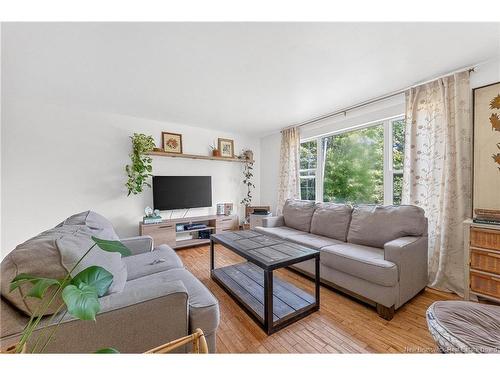 31 Hills Rd, Oak Bay, NB 