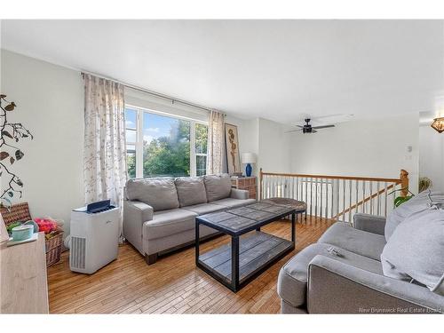 31 Hills Rd, Oak Bay, NB 