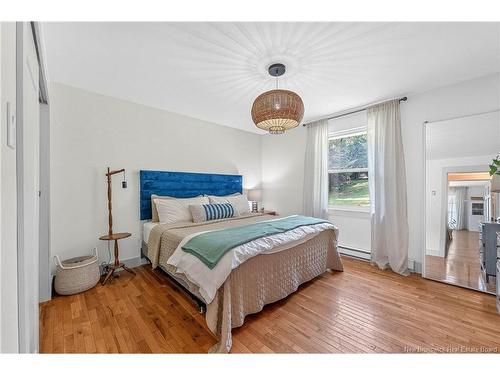 31 Hills Rd, Oak Bay, NB 