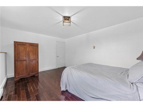 31 Hills Rd, Oak Bay, NB 
