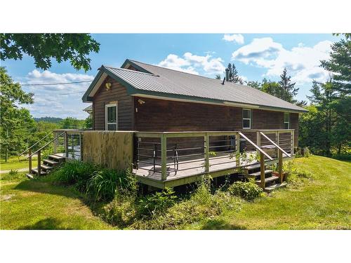31 Hills Rd, Oak Bay, NB 