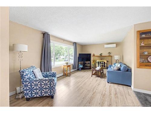 40 Nottingham St, Fredericton, NB 