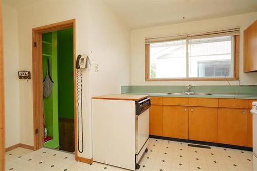 773 Nottingham Ave, Winnipeg, MB 