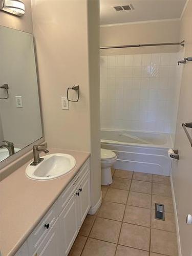 50 Gascon Rd, Winnipeg, MB 