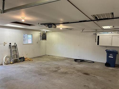 50 Gascon Rd, Winnipeg, MB 