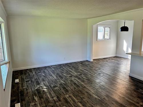 50 Gascon Rd, Winnipeg, MB 